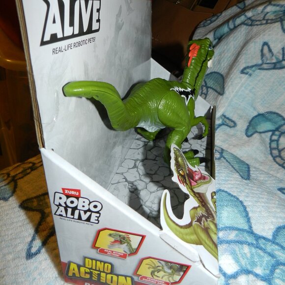 Robo Alive 🦖🦕 Dino Action Electronic Pet Raptor ZURU 🆕⌚📦🏃💨🚚 - Picture 3 of 16